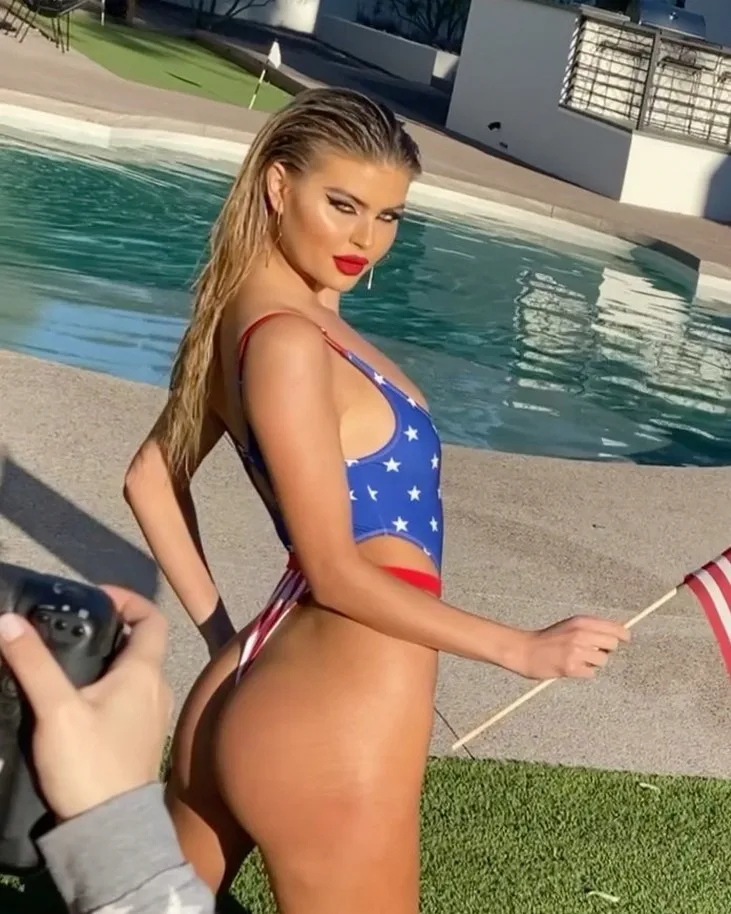 Kellie Stewart Sexy Bikini