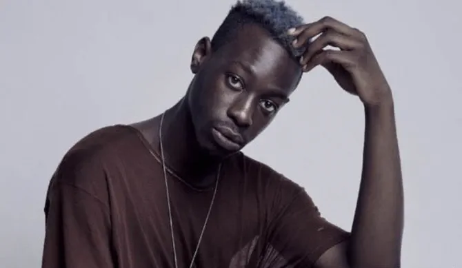 北部的Raper -American Khalif Duf，也称为Le1f，用空的前部泄露了令人兴奋的照片