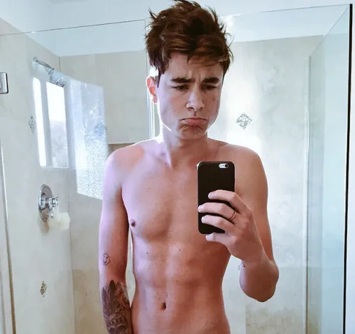 赤裸而令人兴奋