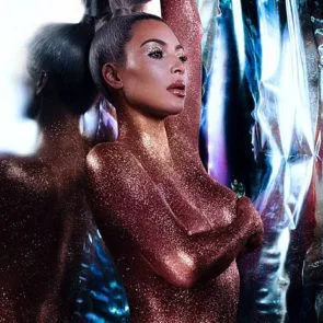 04-Kim-Kardashian-Nu