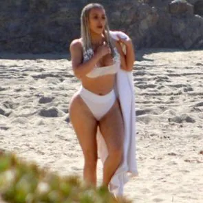 17-கிம்-கர்தாஷியன்-கவர்ச்சி-பெரிய-ஆஸ்