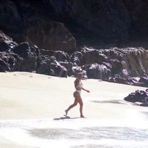 19-கிம்-கர்தாஷியன்-கவர்ச்சி-பெரிய-ஆஸ்