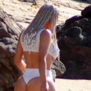 12-கிம்-கர்தாஷியன்-கவர்ச்சி-பெரிய-ஆஸ்