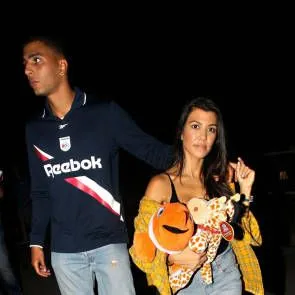 13-Kourtney-Kardashian-See-Through