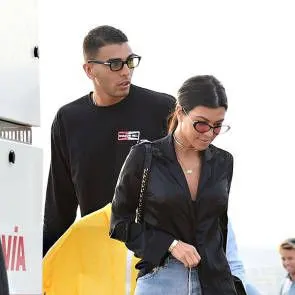 18-Kourtney-Kardashian-See-Through