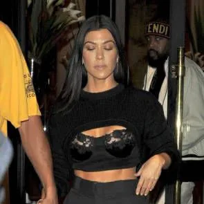 03-Kourtney-Kardashian-See-Through