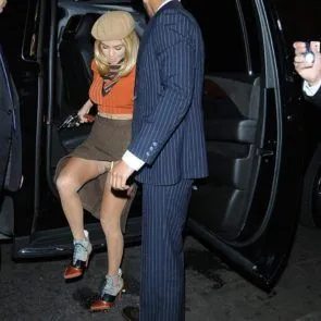 Kourtney Kardashian Upskirt Flashes Truser For Halloween!