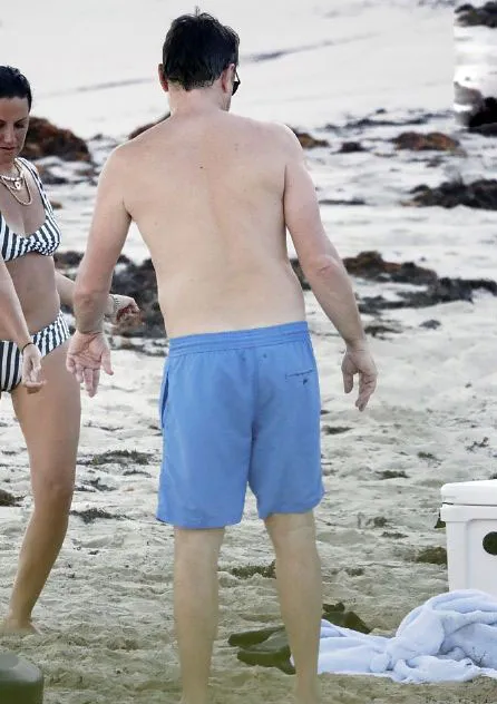 Leonardo DiCaprio ass