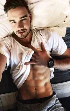 Liam Payne nude