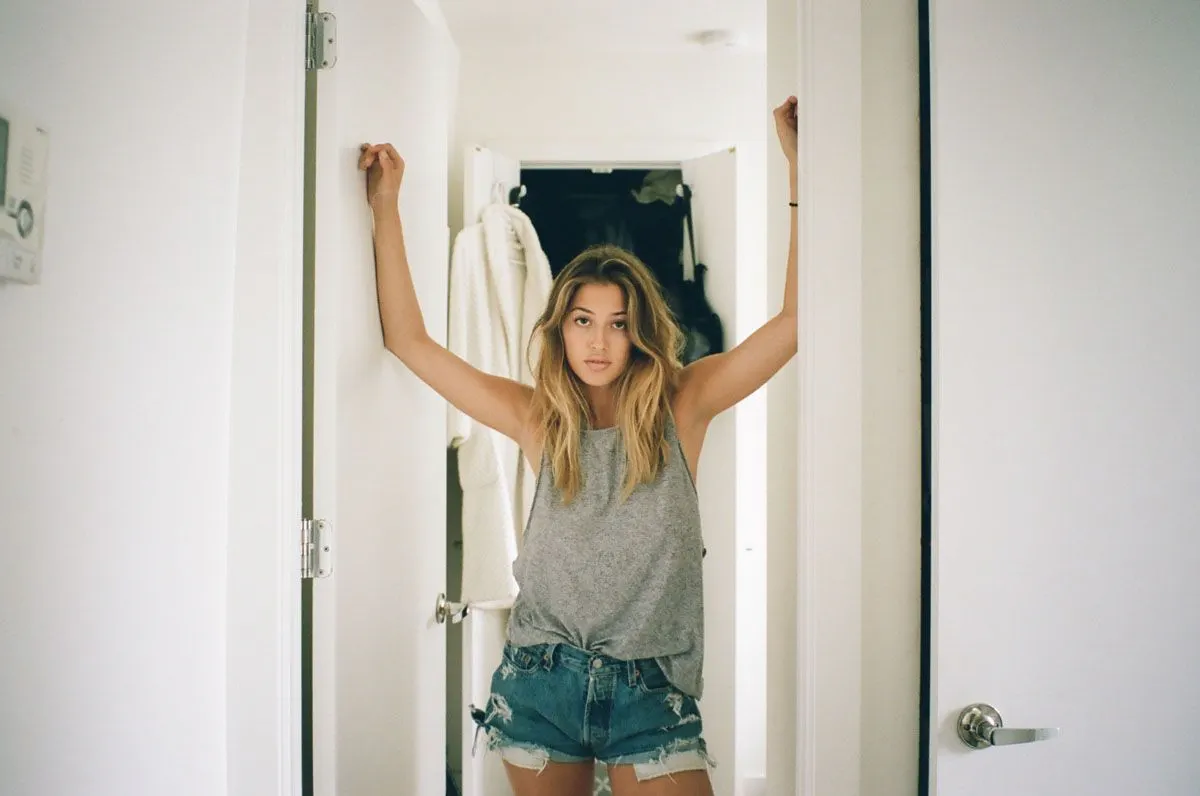 Lindsey-Kevitch-Sexy-13