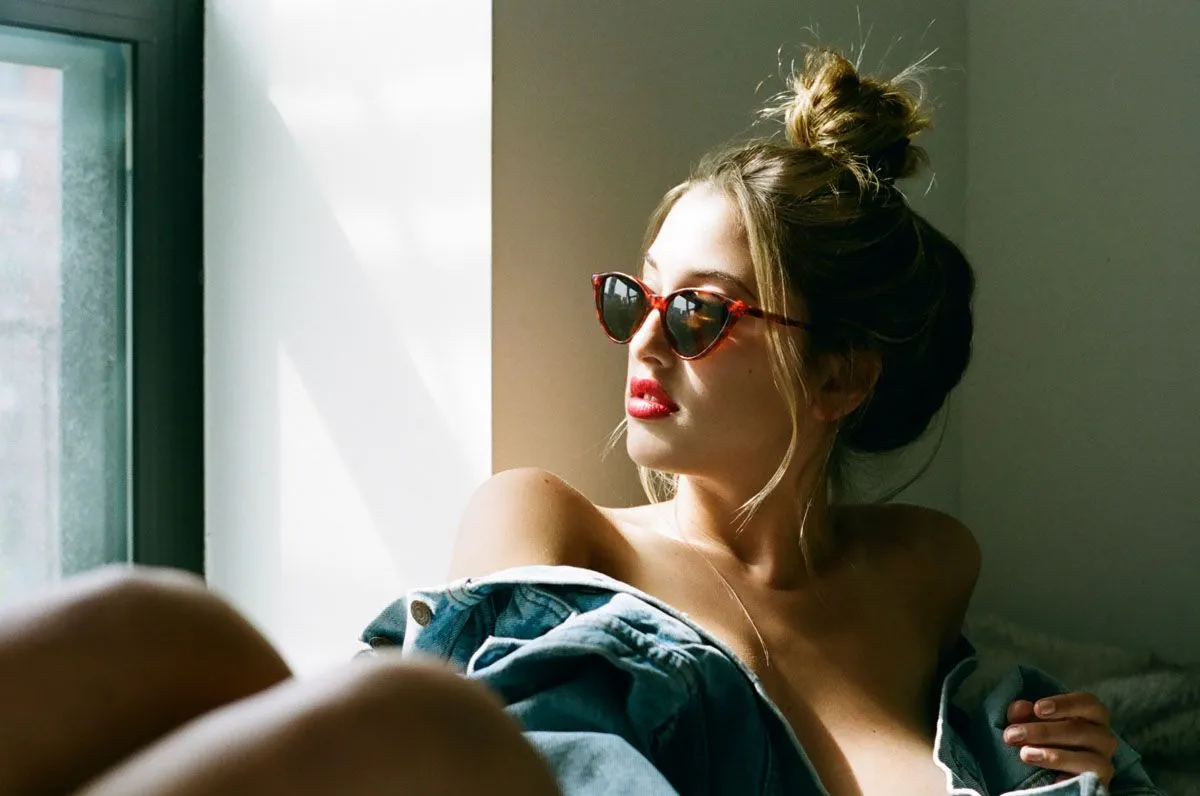 Lindsey-Kevitch-Sexy-16