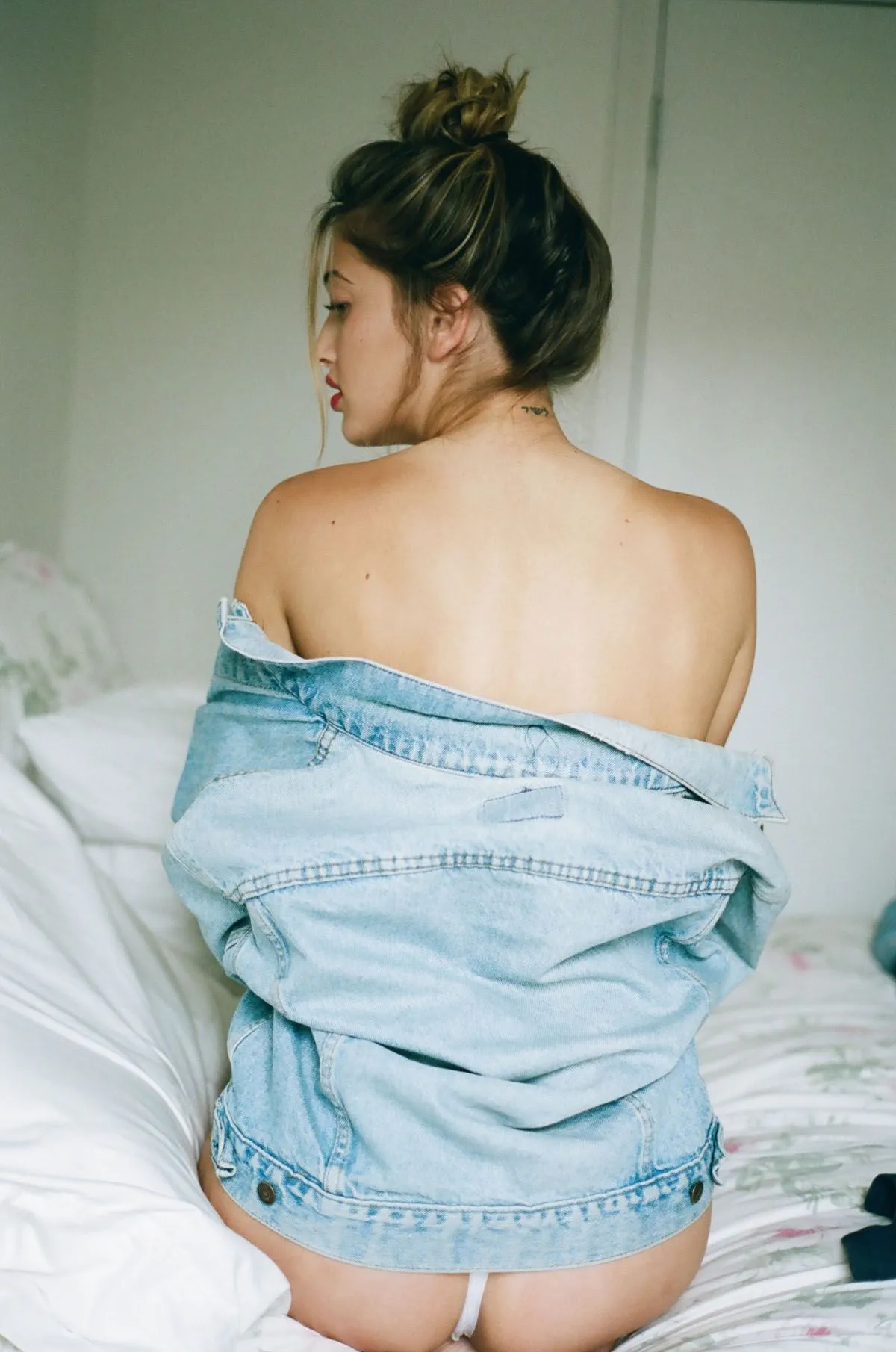 Lindsey-Kevitch-Sexy-20