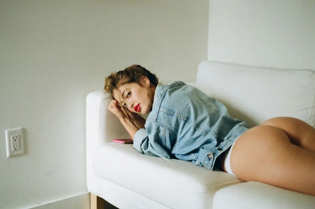 Lindsey-Kevitch-Sexy-5