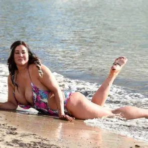 06-Lisa-Appleton-Sexy-Topless-Mamas