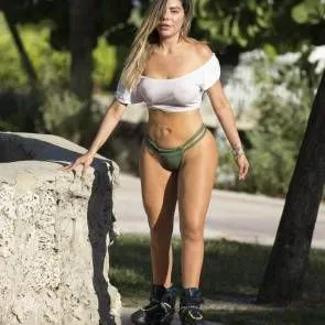 09-Liziane-Gutierrez-bröst