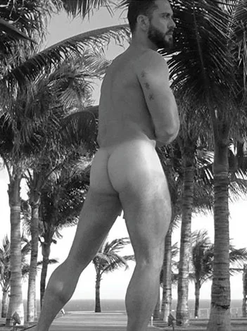 Lorenzo Martone Nude
