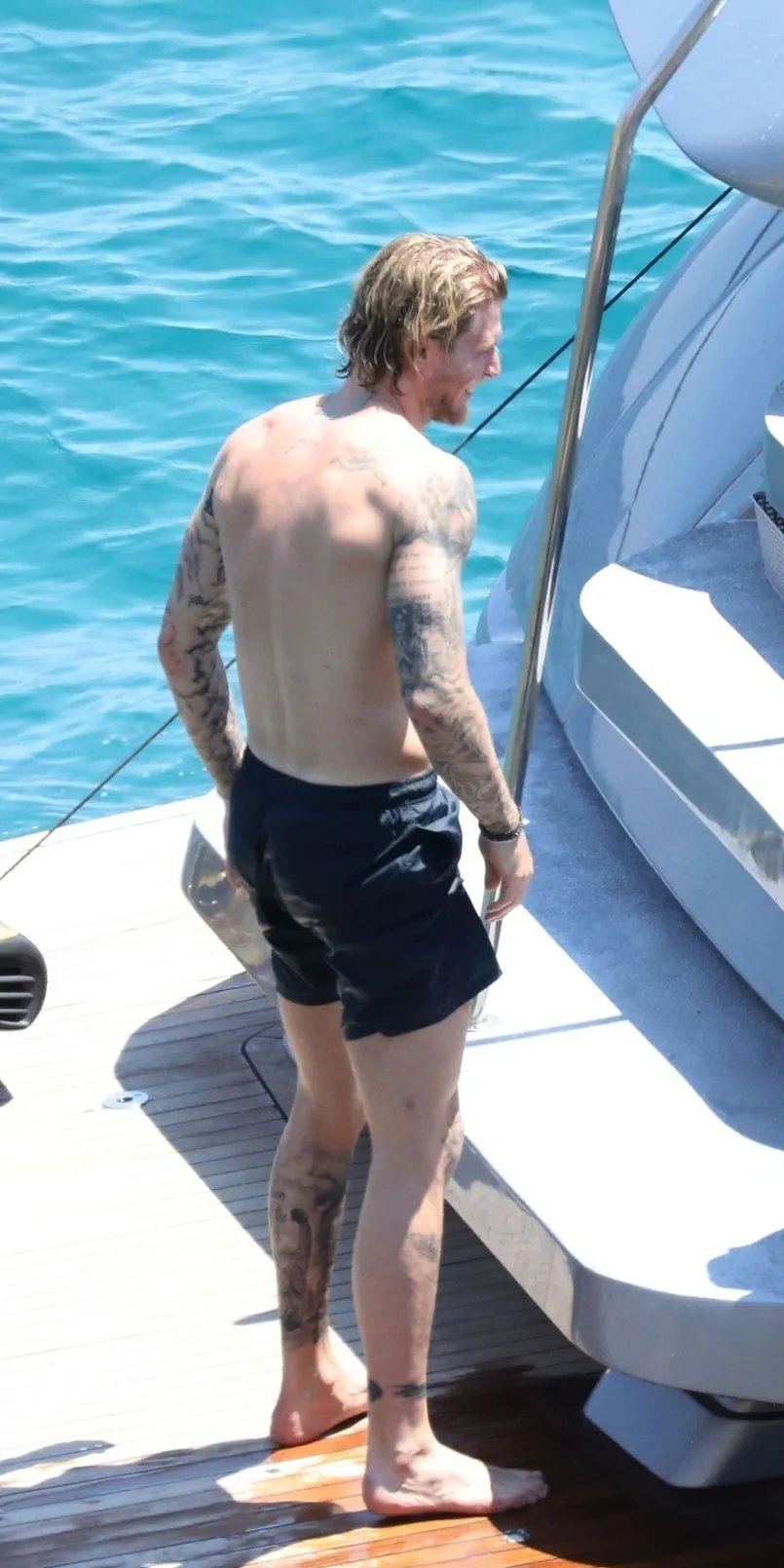 Loris Karius male celebs