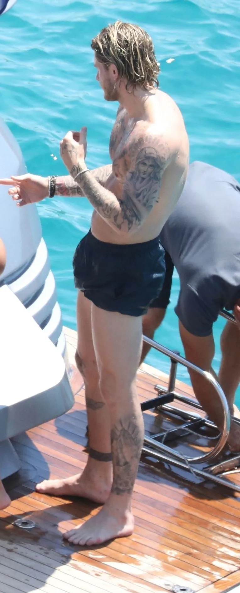 Loris Karius paparazzi