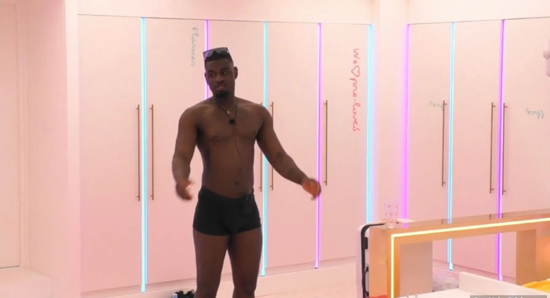 Love Island UK 2022 shirtless