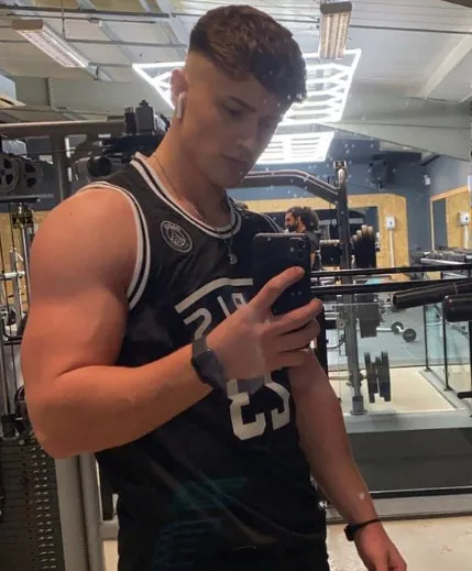 Love Island UK 2022 nude selfie