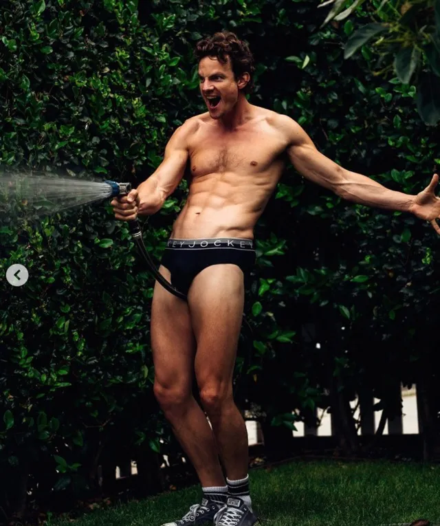 luke cook nude xxx pics