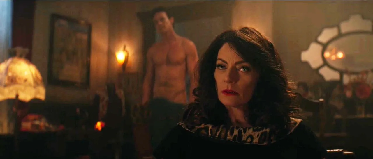 luke cook nude scenes