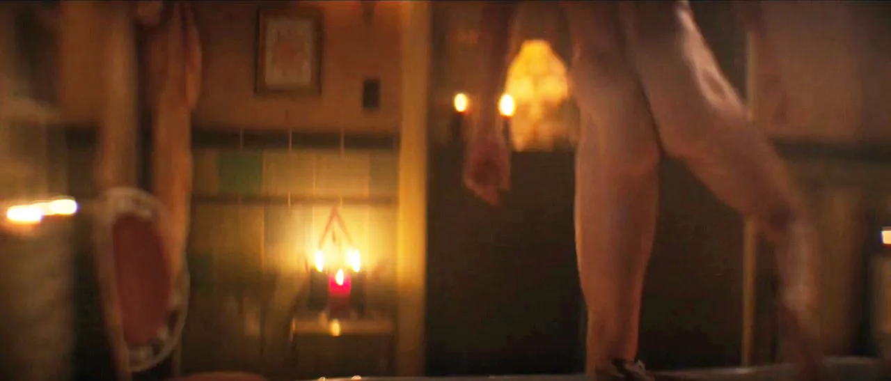 luke cook ass scenes