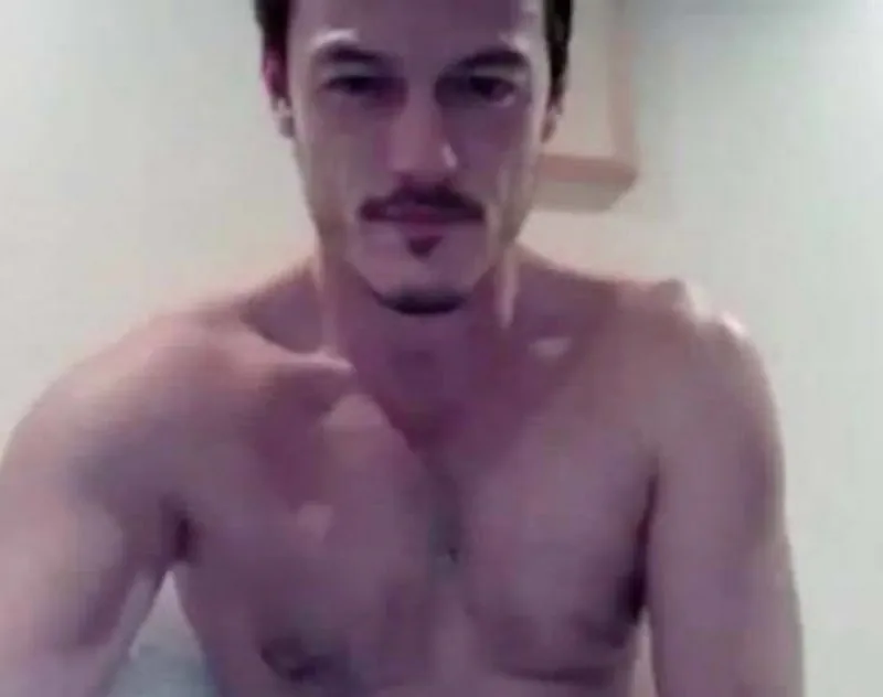 Luke Evans Nude