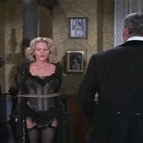 04-میڈلین - قہنہ - عریاں