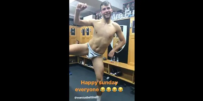 Британският футболист Маркъс Битенли стартира касата