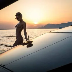 05-マリサ-パーペン-ヌード