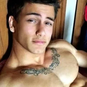 Michael Hoffman Porn & Nude lekitasid pilte