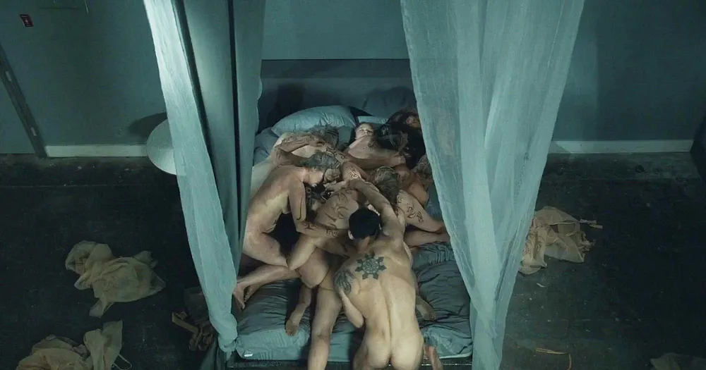 Morgan Spector Nude