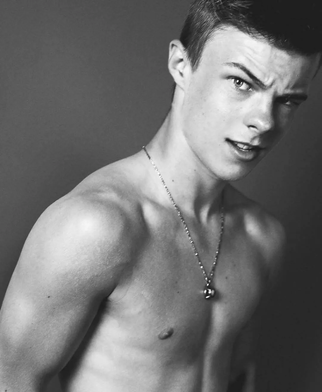 Nicholas Hamilton Nude