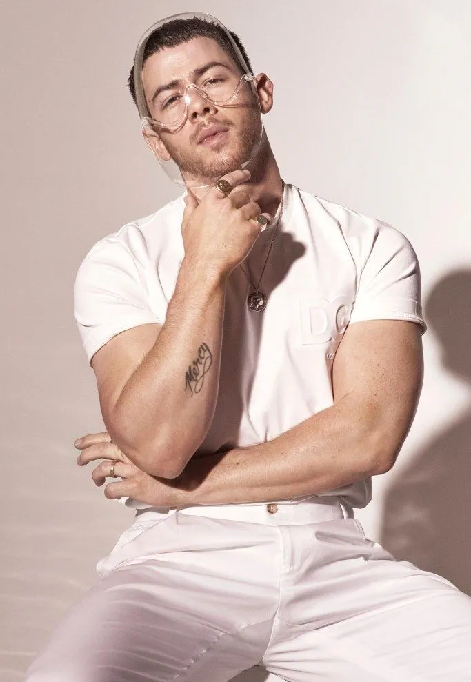 Nick Jonas bulge pics