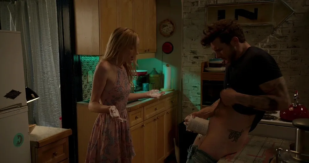 年轻没有人赤裸裸的托尔托拉