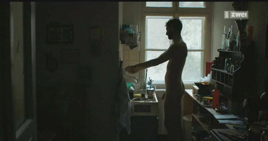 Nicolas Bachmann nude