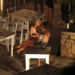 02-Nicole-Scherzinger-Upskirt