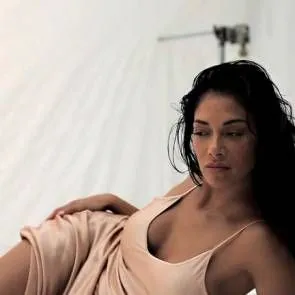 11-ニコール-シャージンガー-セクシー