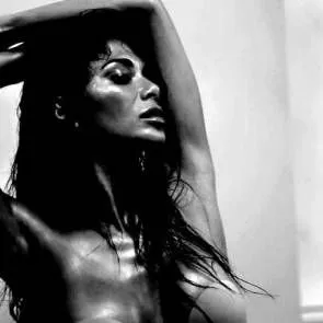 21-ニコール-シャージンガー-セクシー