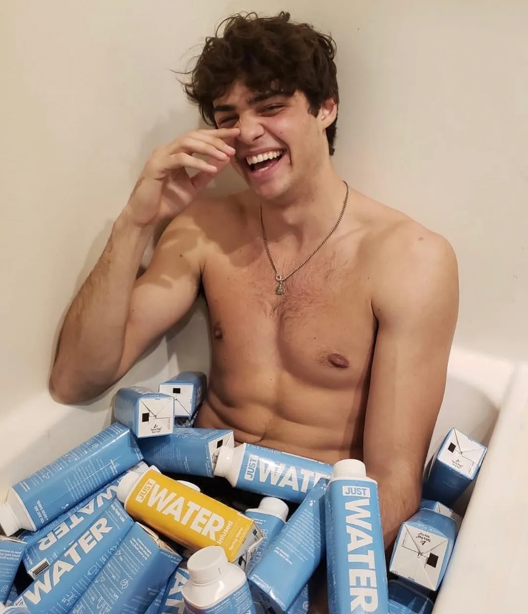 Noah Centineo oops
