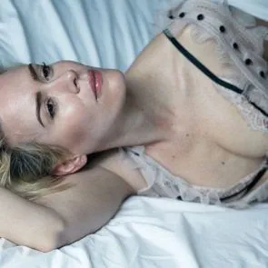 16-Sarah-Paulson-Topless-Tits