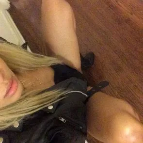 21- سامي-ميرو-عارية-متسربة