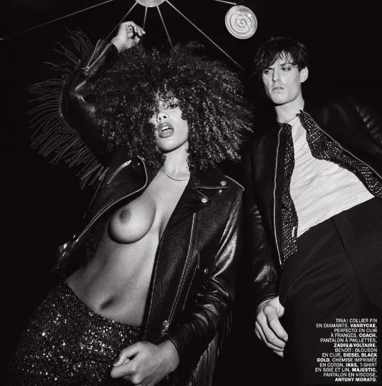 Tina Kunakey gole joške