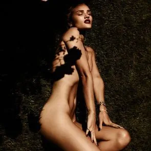 07-روزی-ہنٹنگٹن-وائٹلی-عریاں-سیکسی- ننگے پستان