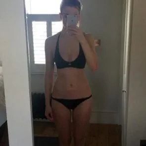 06-Сузи-Волф-Голи-изтекли