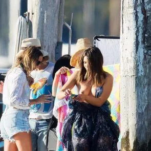 02-олимпия-балдахин-топлес