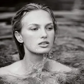 08-Romee-Strijd-Nude-Victorias-Secret-Maxim