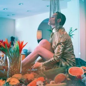 06-Rose-McGowan-Sexy-Naken