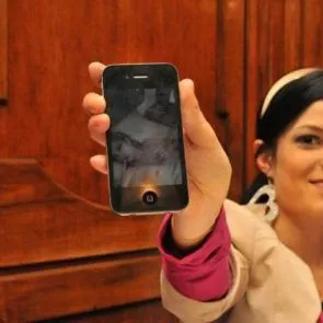 19-సారా-తోమాసి-లేకుండా-లోదుస్తులు-పుస్సీ